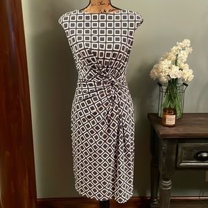Lauren Ralph Lauren dress size 6.